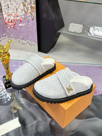 Slippers
