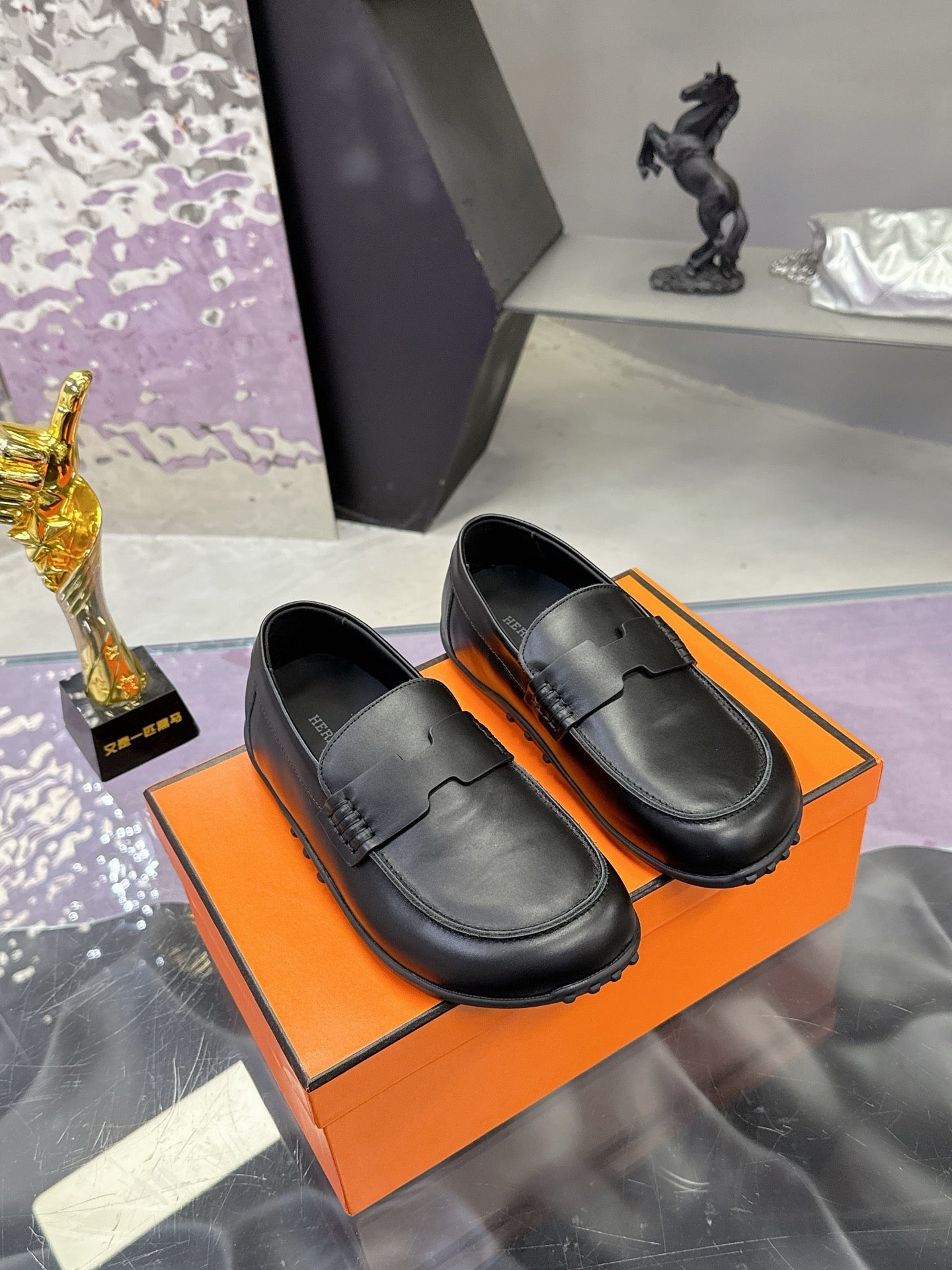 Casual Shoes