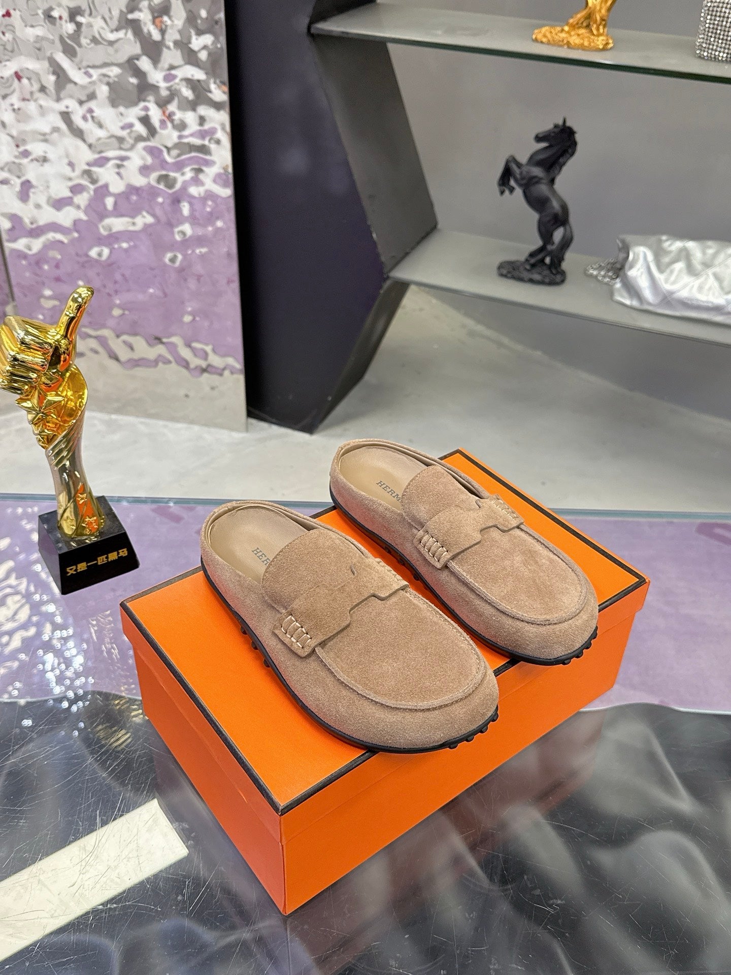Slippers