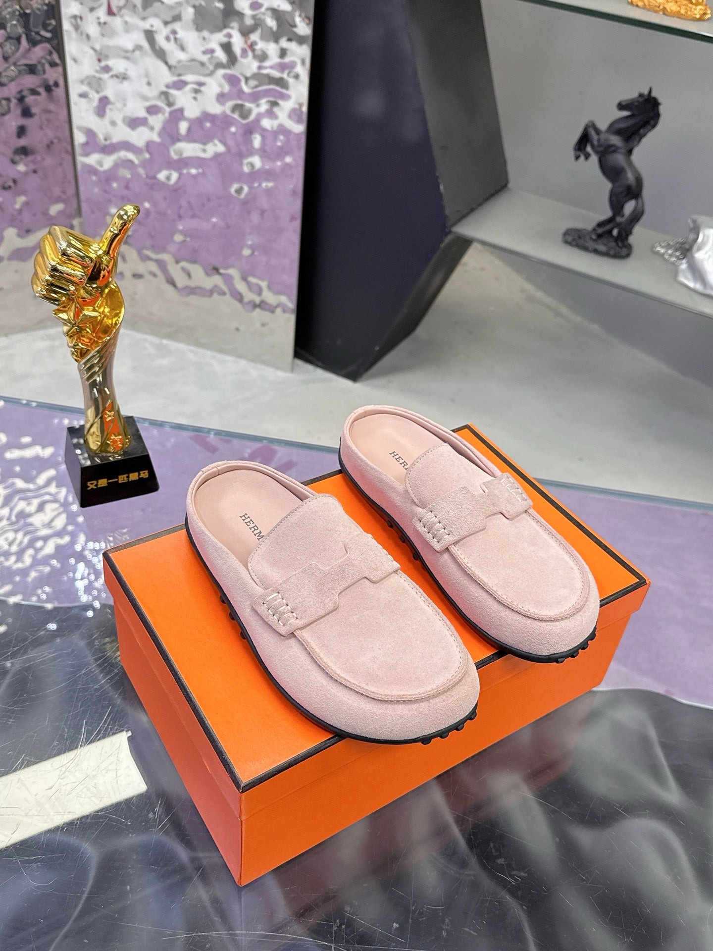 Slippers