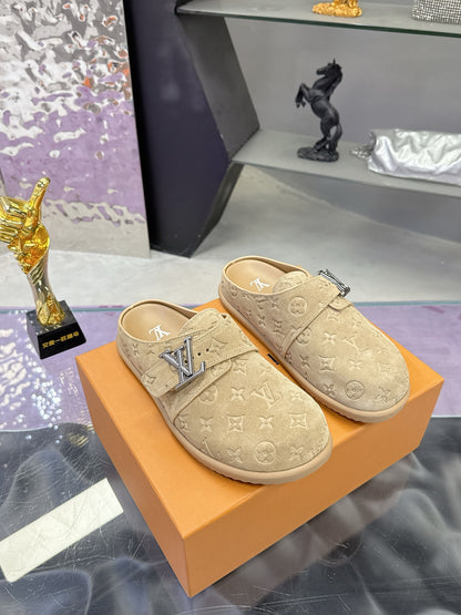 Slippers