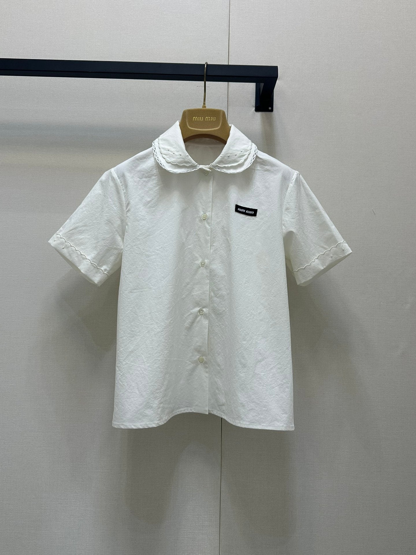 Short sleeve shirt