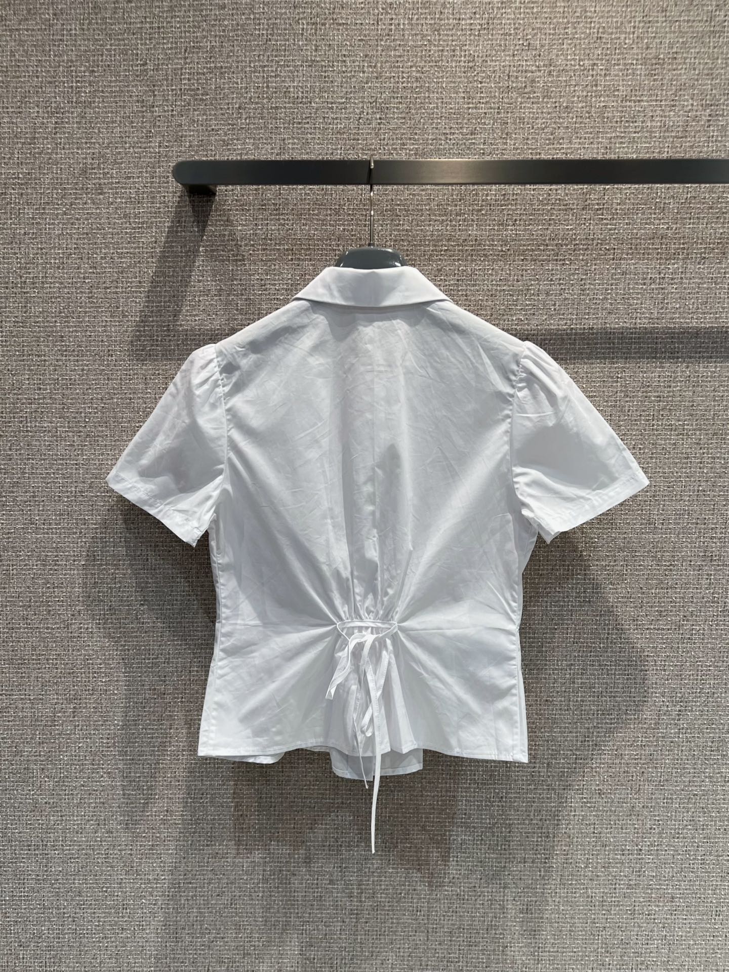 Short sleeve shirt