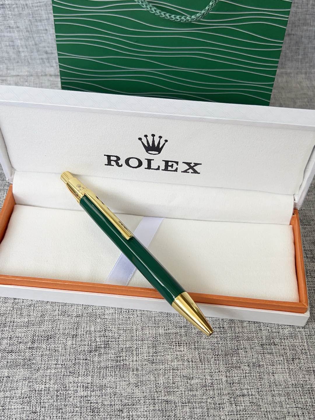 Premium Ballpoint Pen Gift Box Set