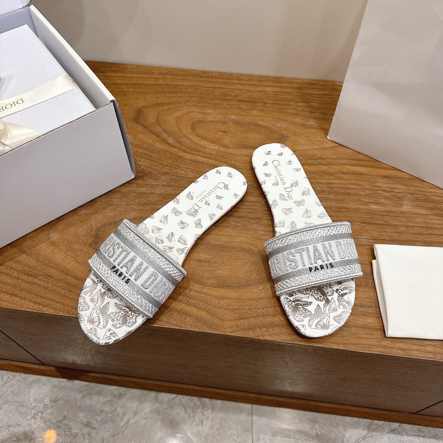 Slippers