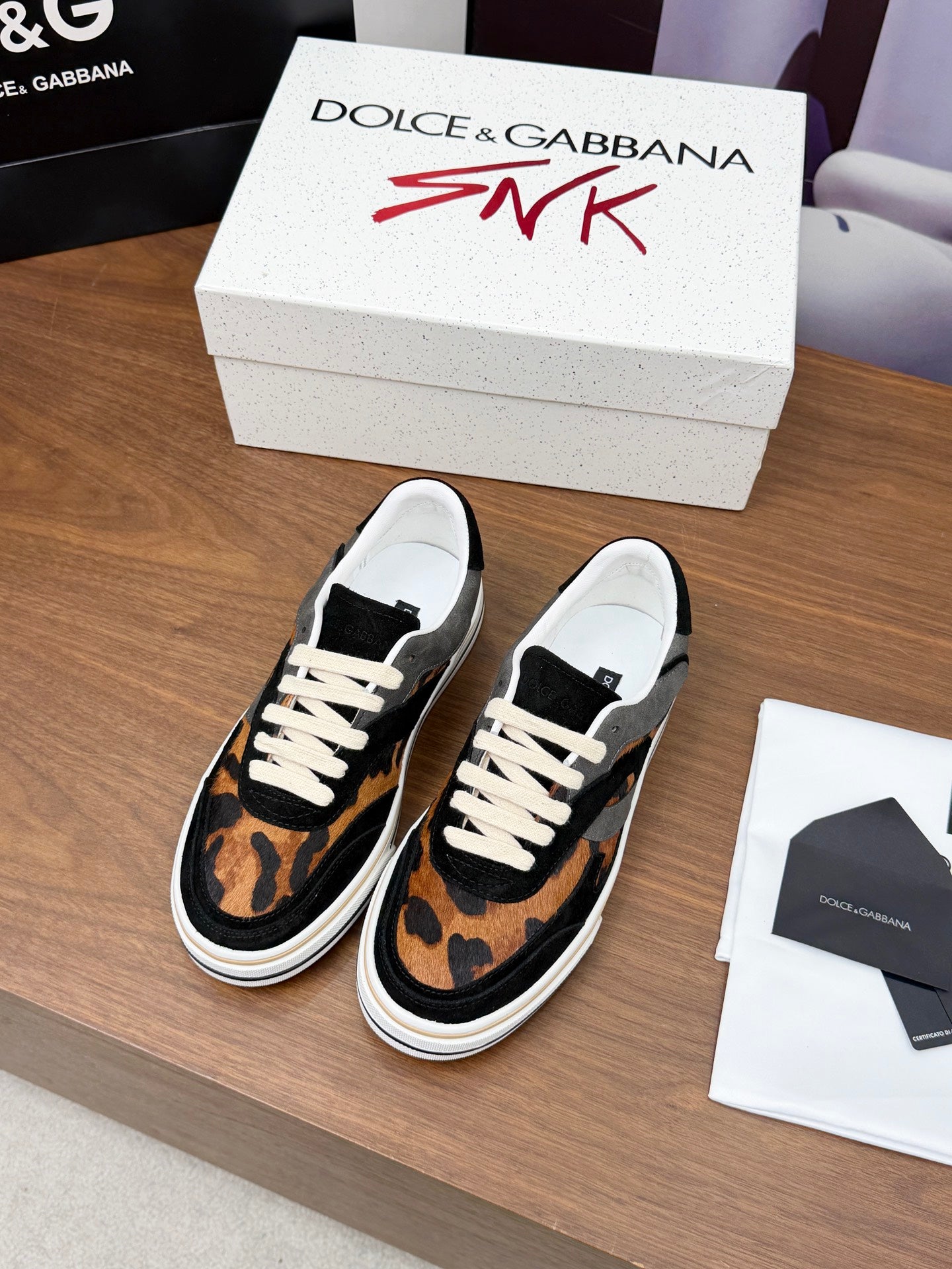 Casual Shoes