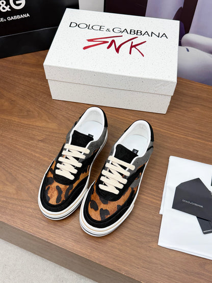 Casual Shoes