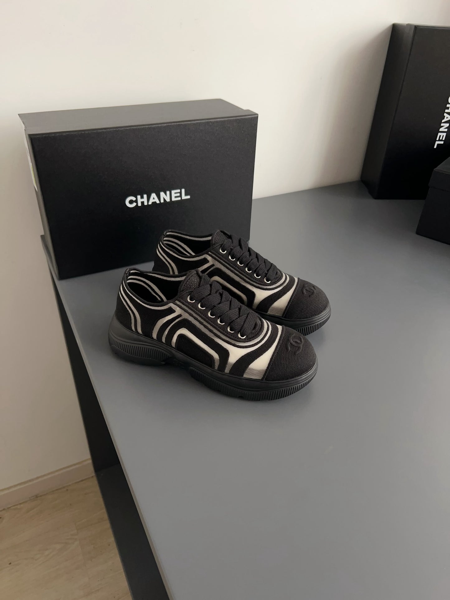 Sneakers