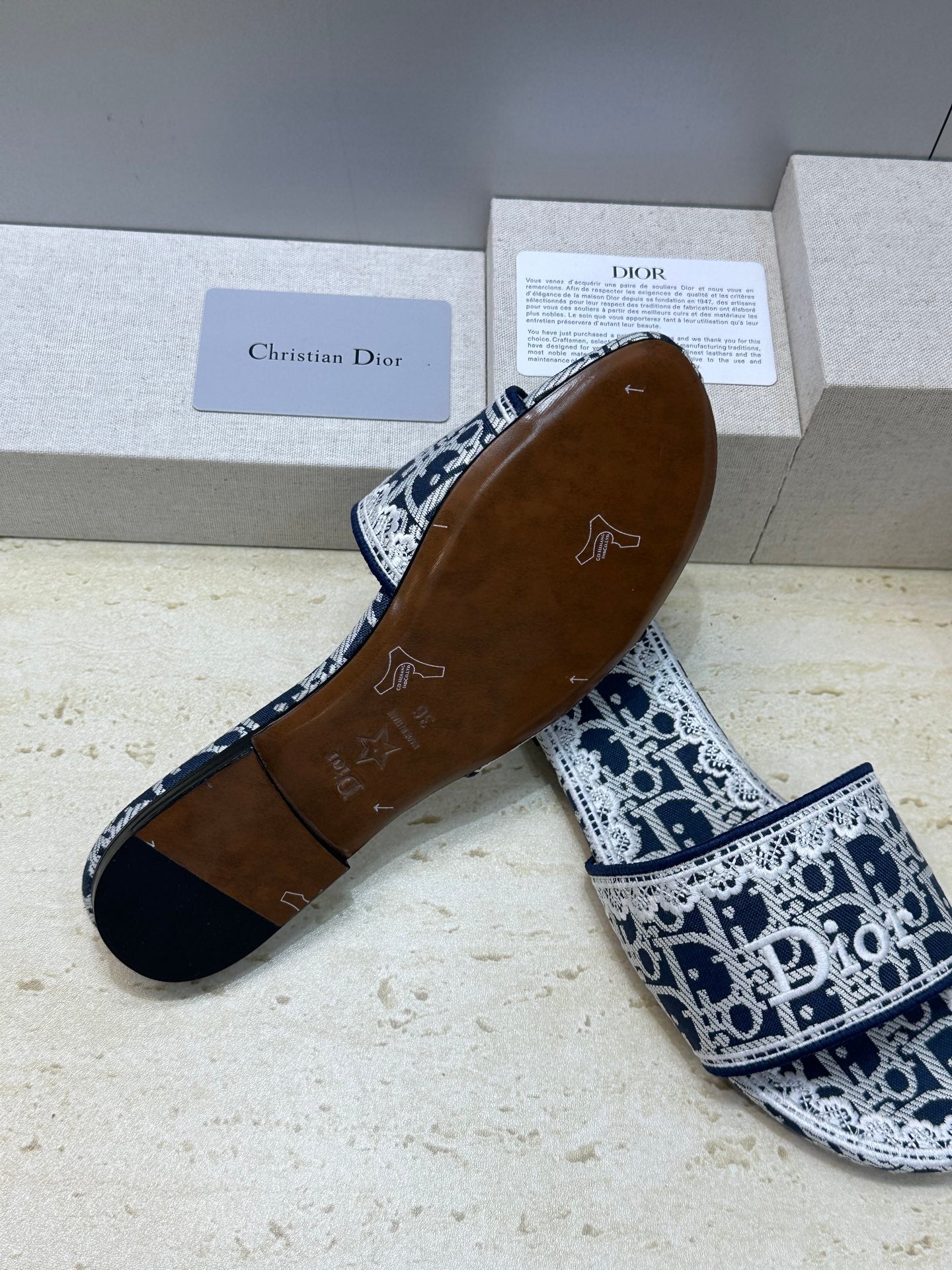 Slipper