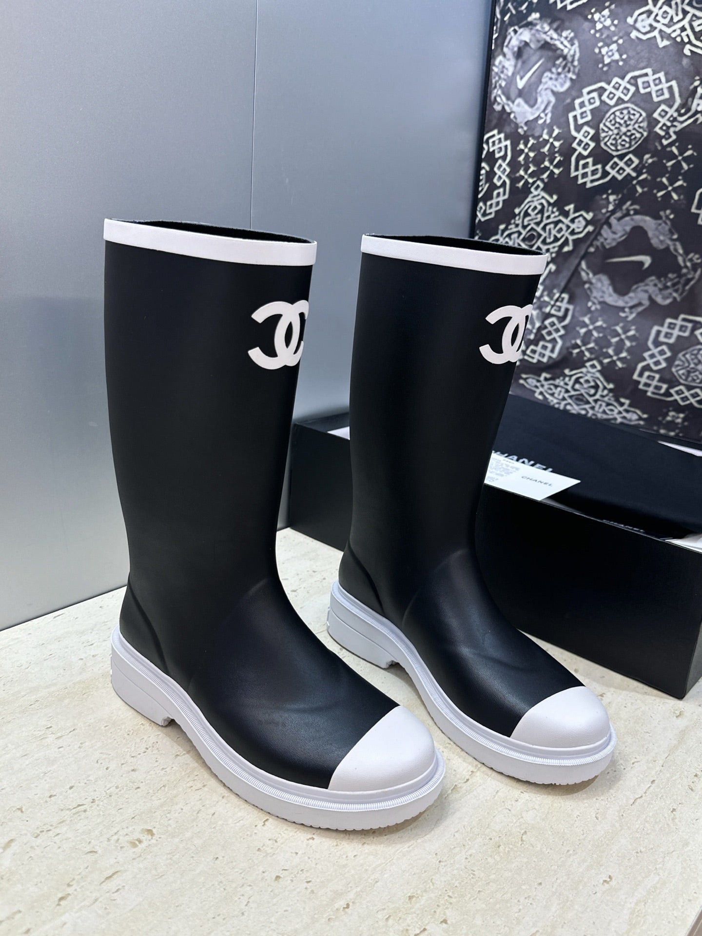Rain boot