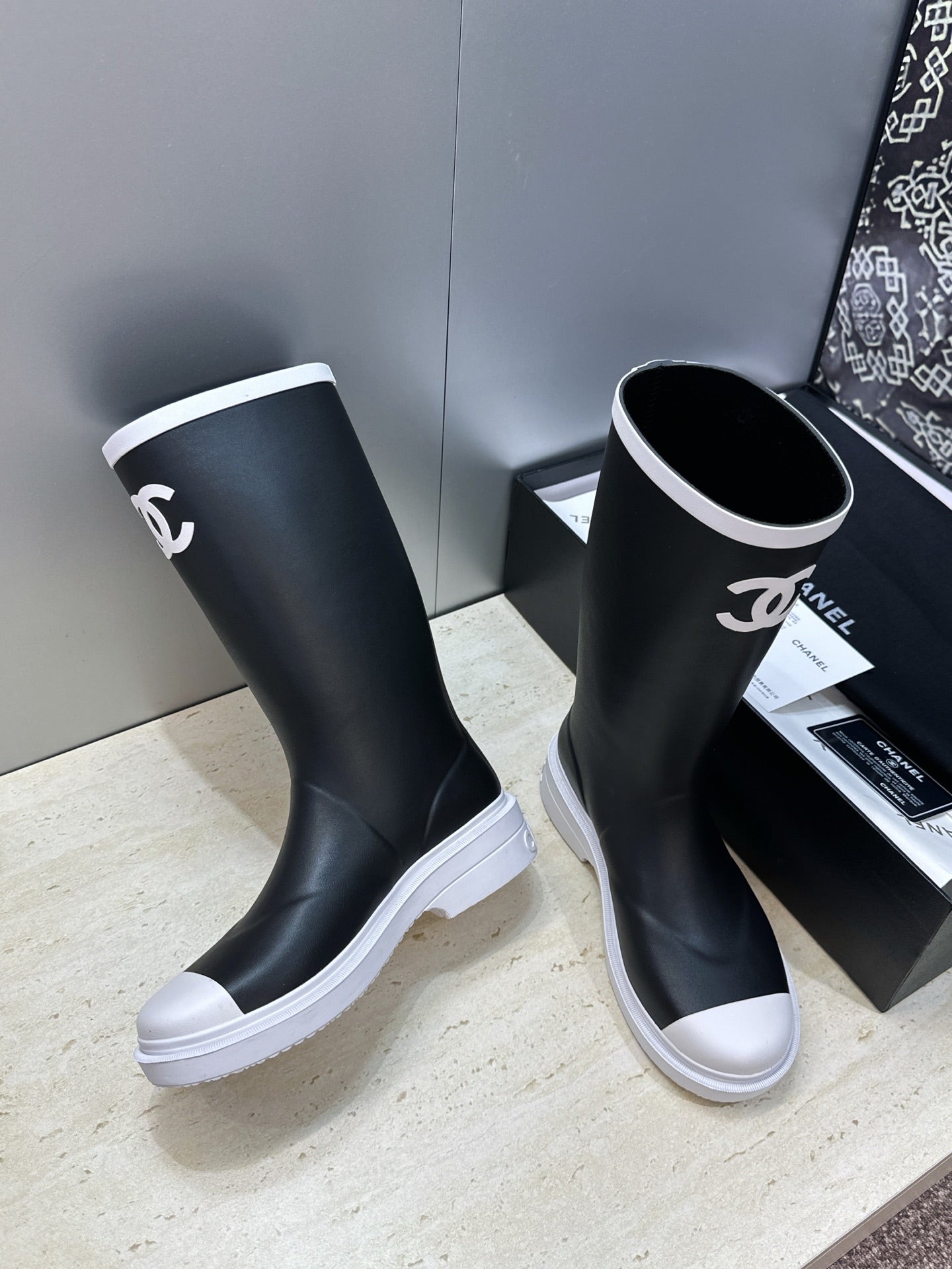 Rain boot