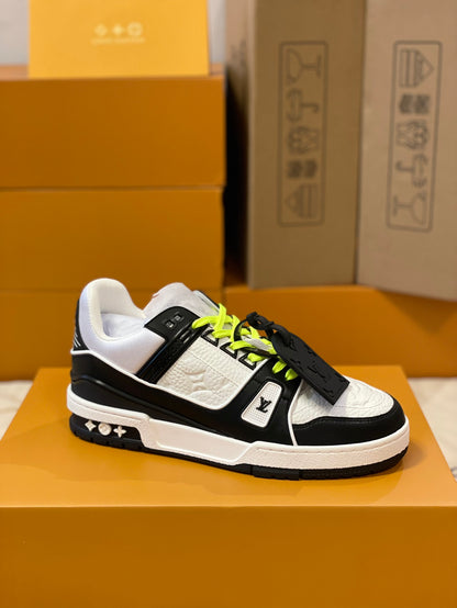 Trainer sneakers