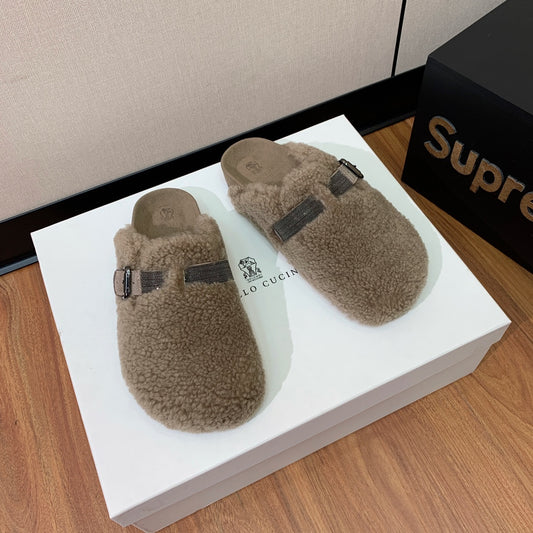 slippers