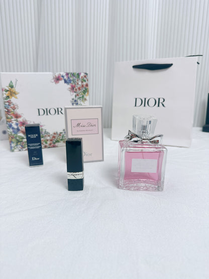 Perfume + lipstick gift box