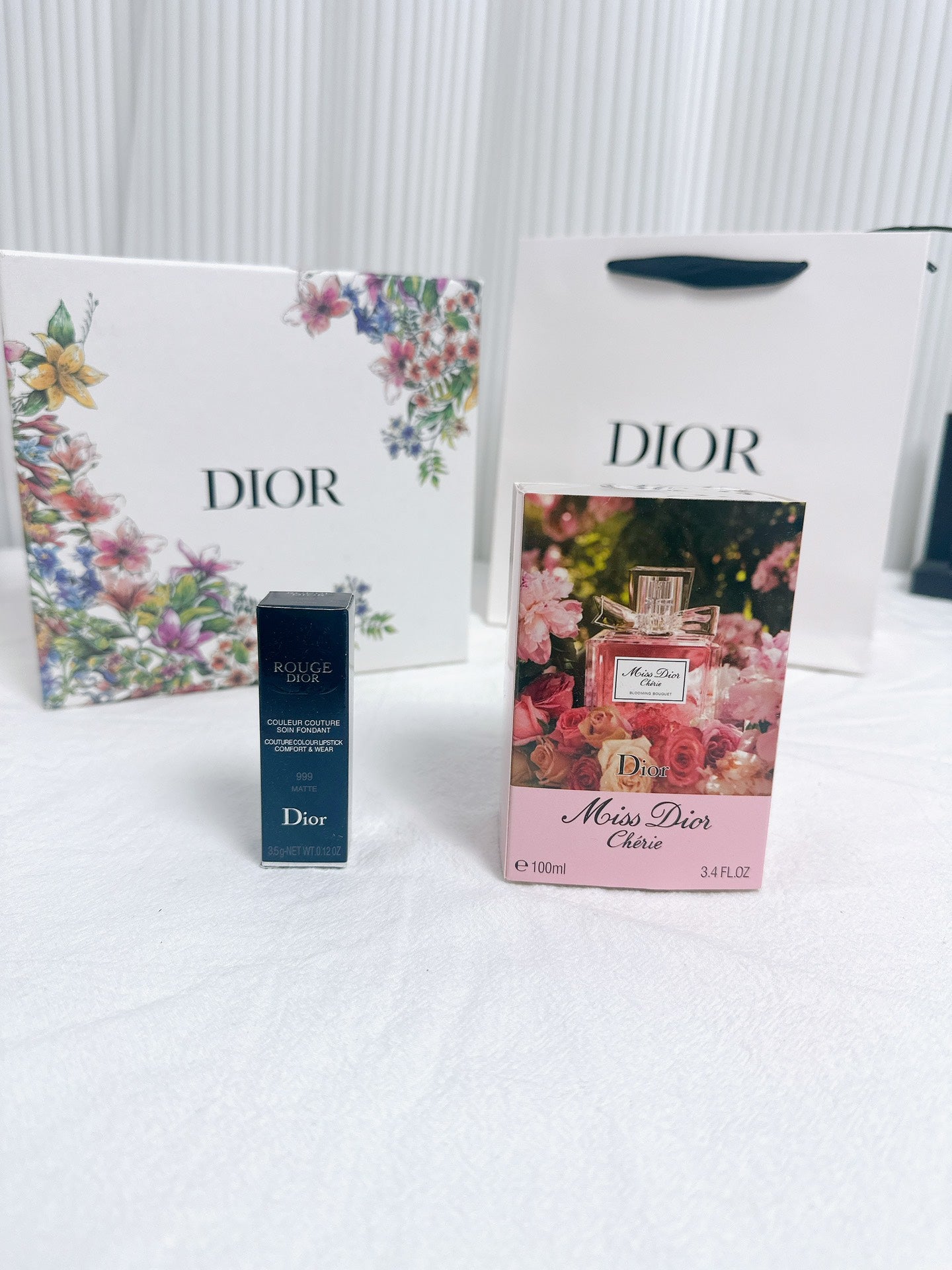 Perfume + lipstick gift box