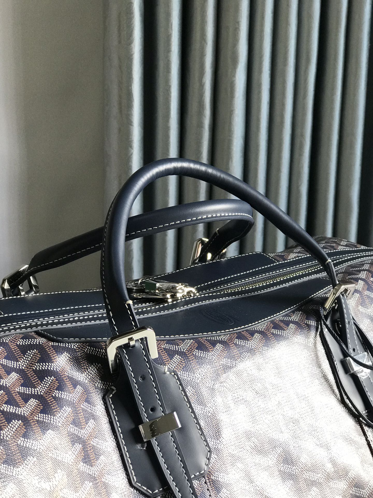 Travel bag