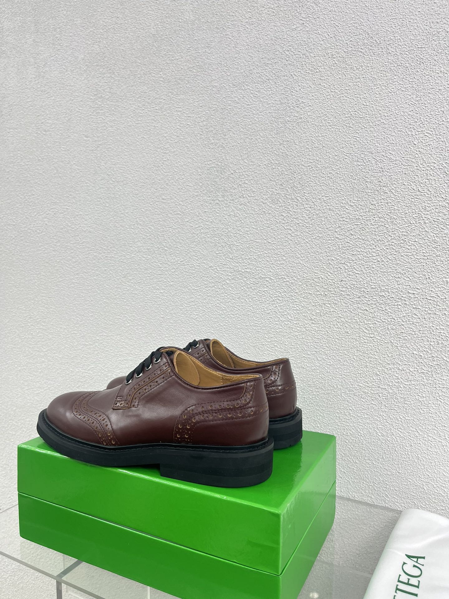 Leather shoes