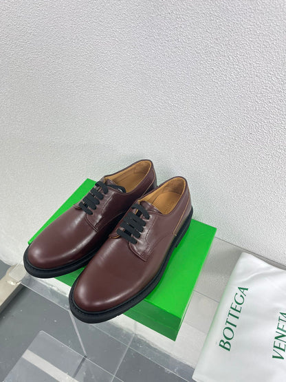 Leather shoes