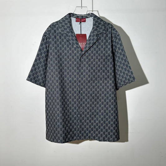 short sleeve shirt