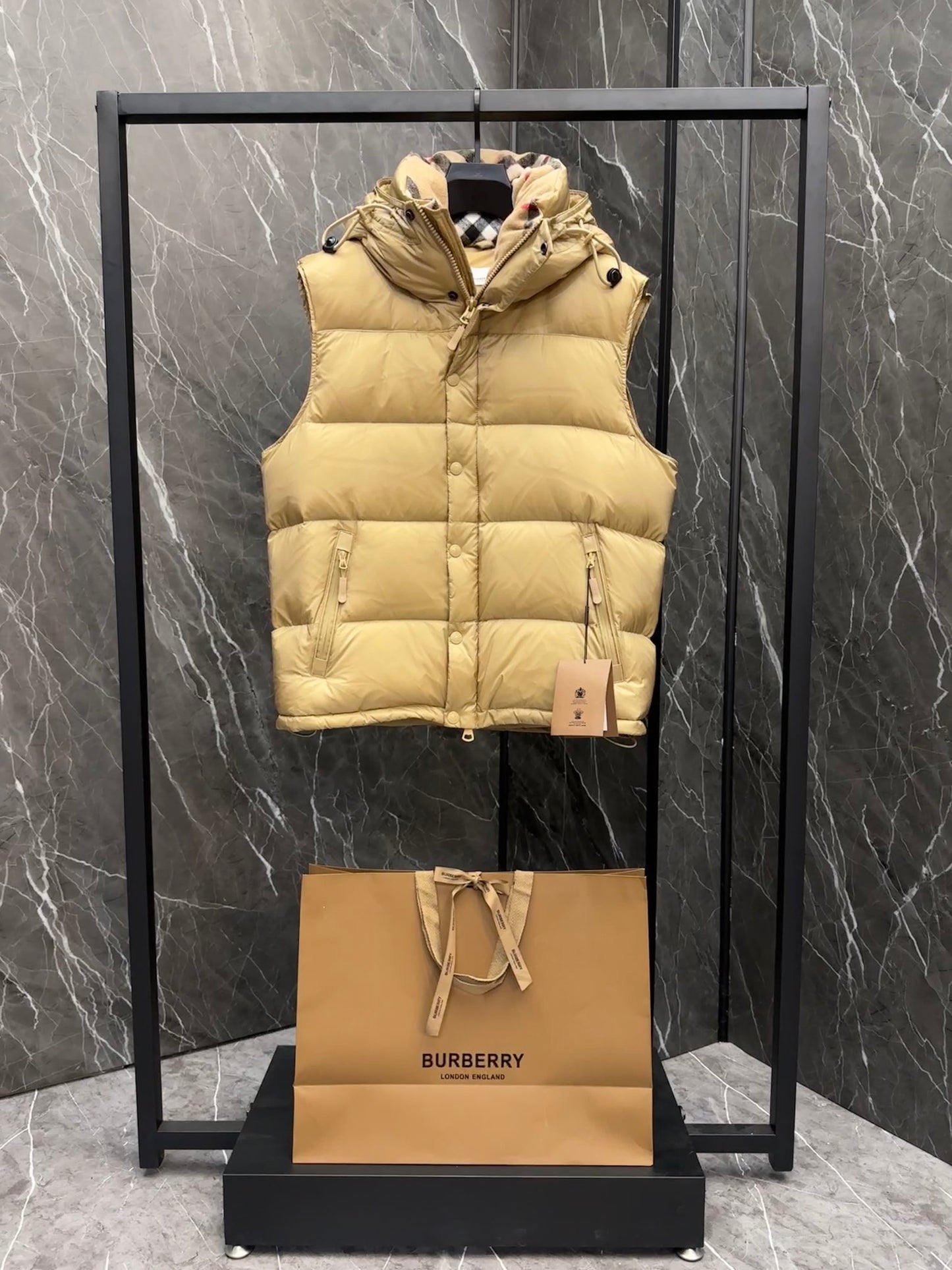 Down jacket/vest