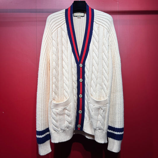 Knitted cardigan