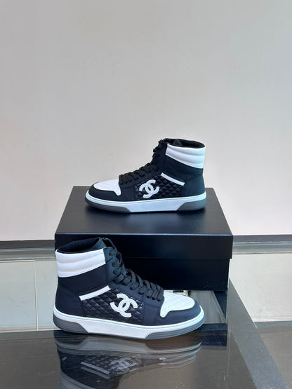 High-top Sneakers