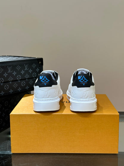 Beverly Hills Sneakers