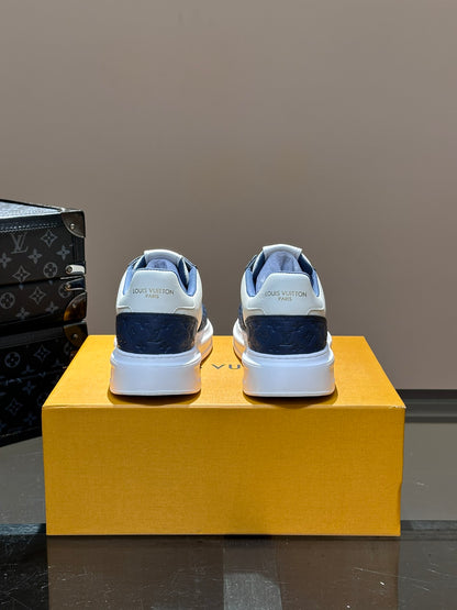 Beverly Hills Sneakers