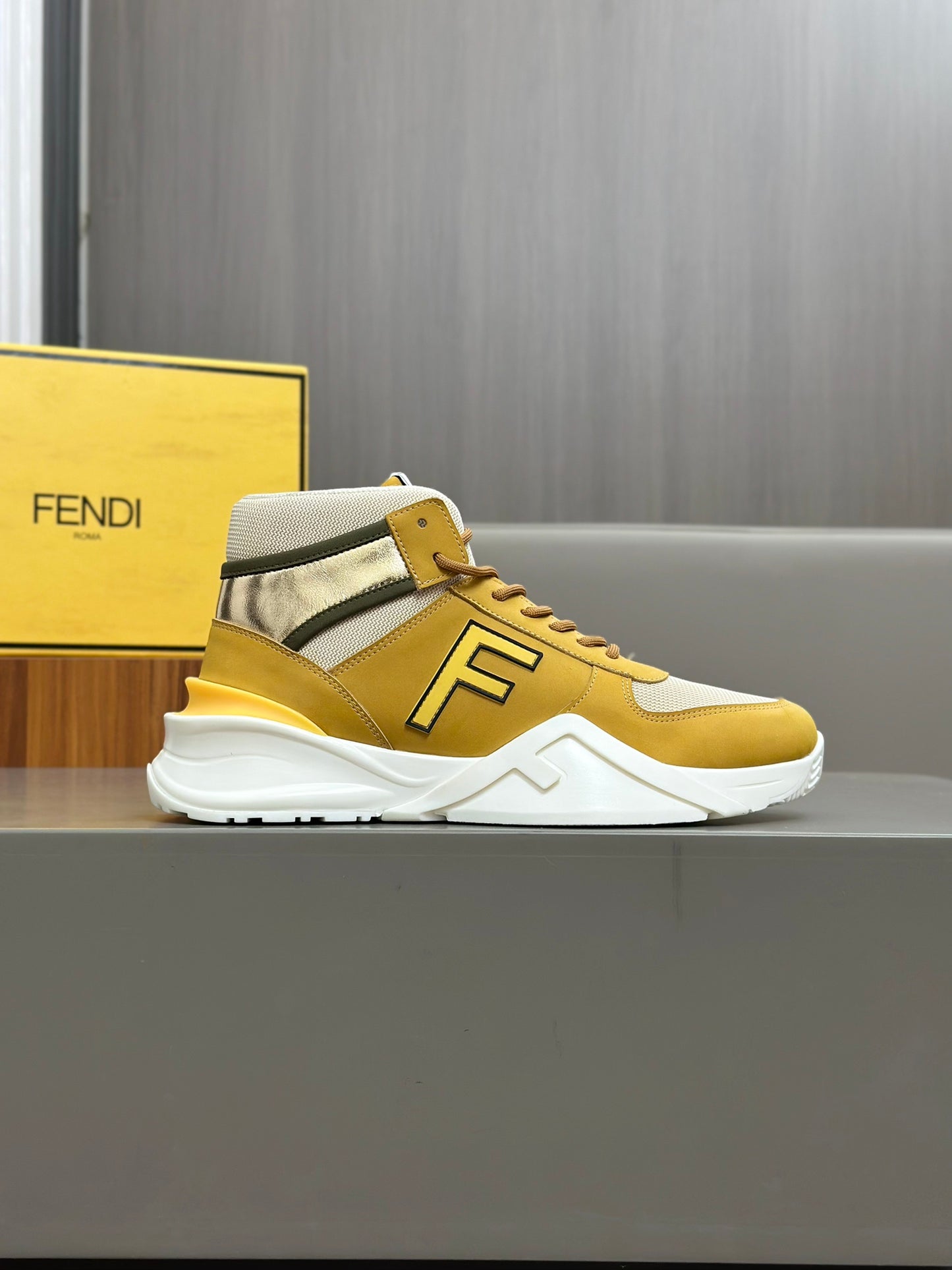 High-top Sneakers