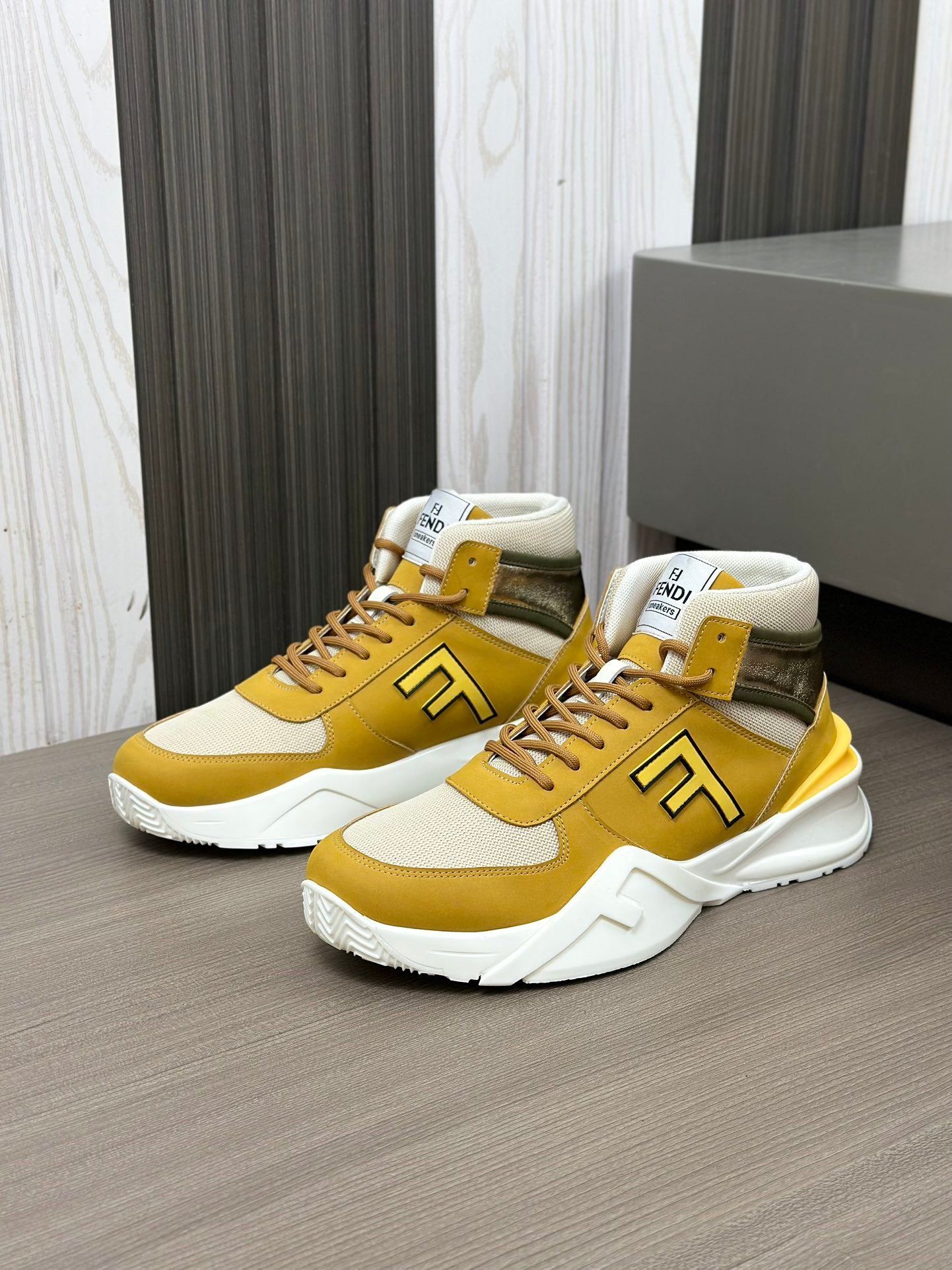 High-top Sneakers