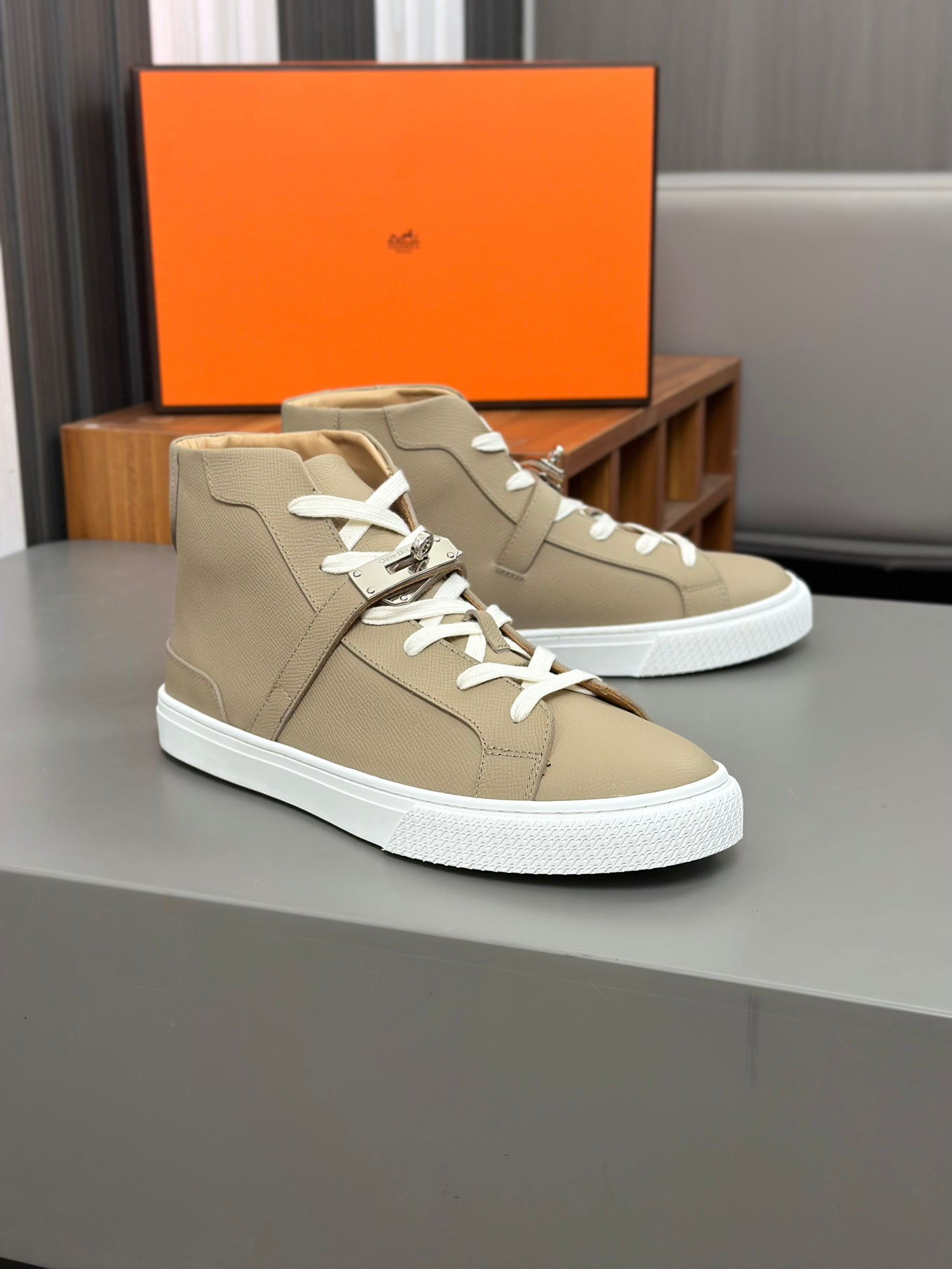 High-top Sneakers