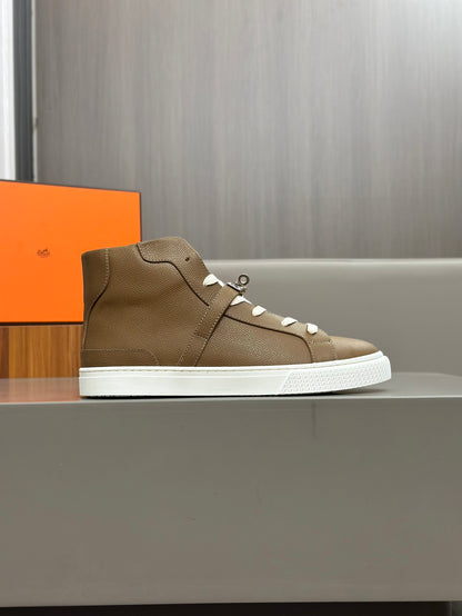 High-top Sneakers