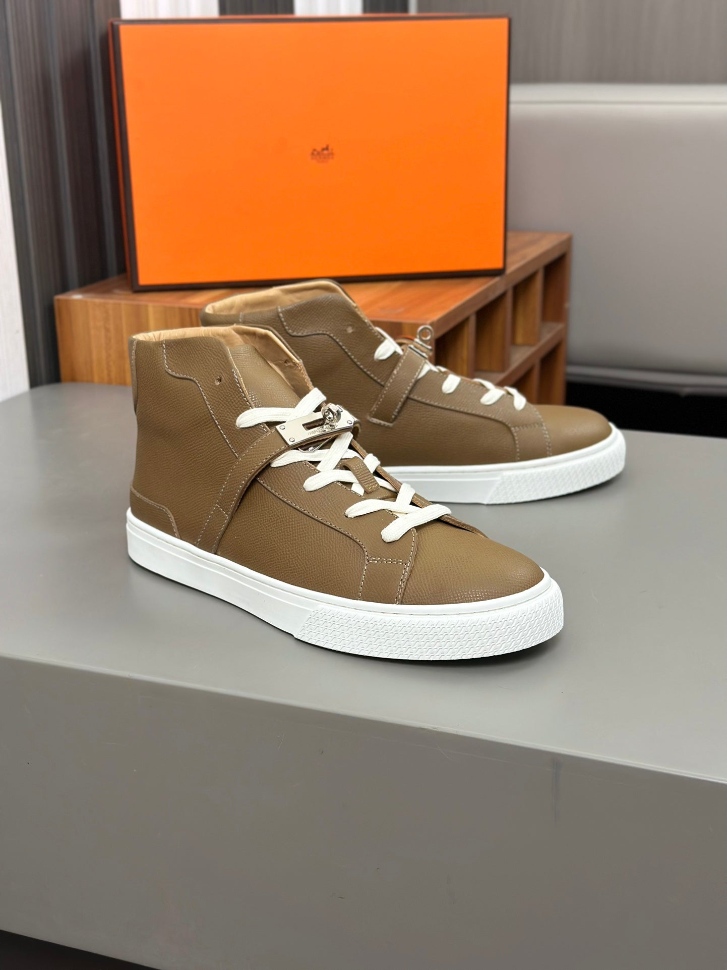 High-top Sneakers