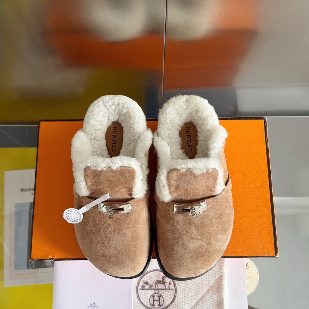 Slippers