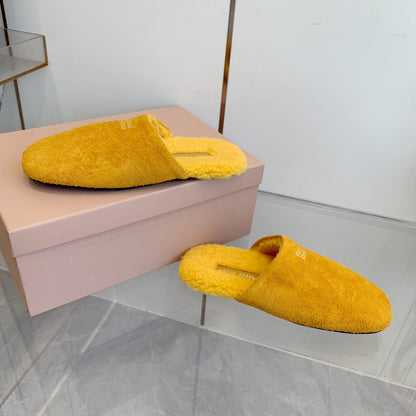 Slippers