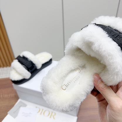 Slippers