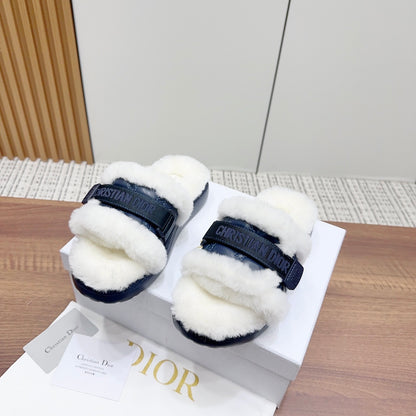 Slippers