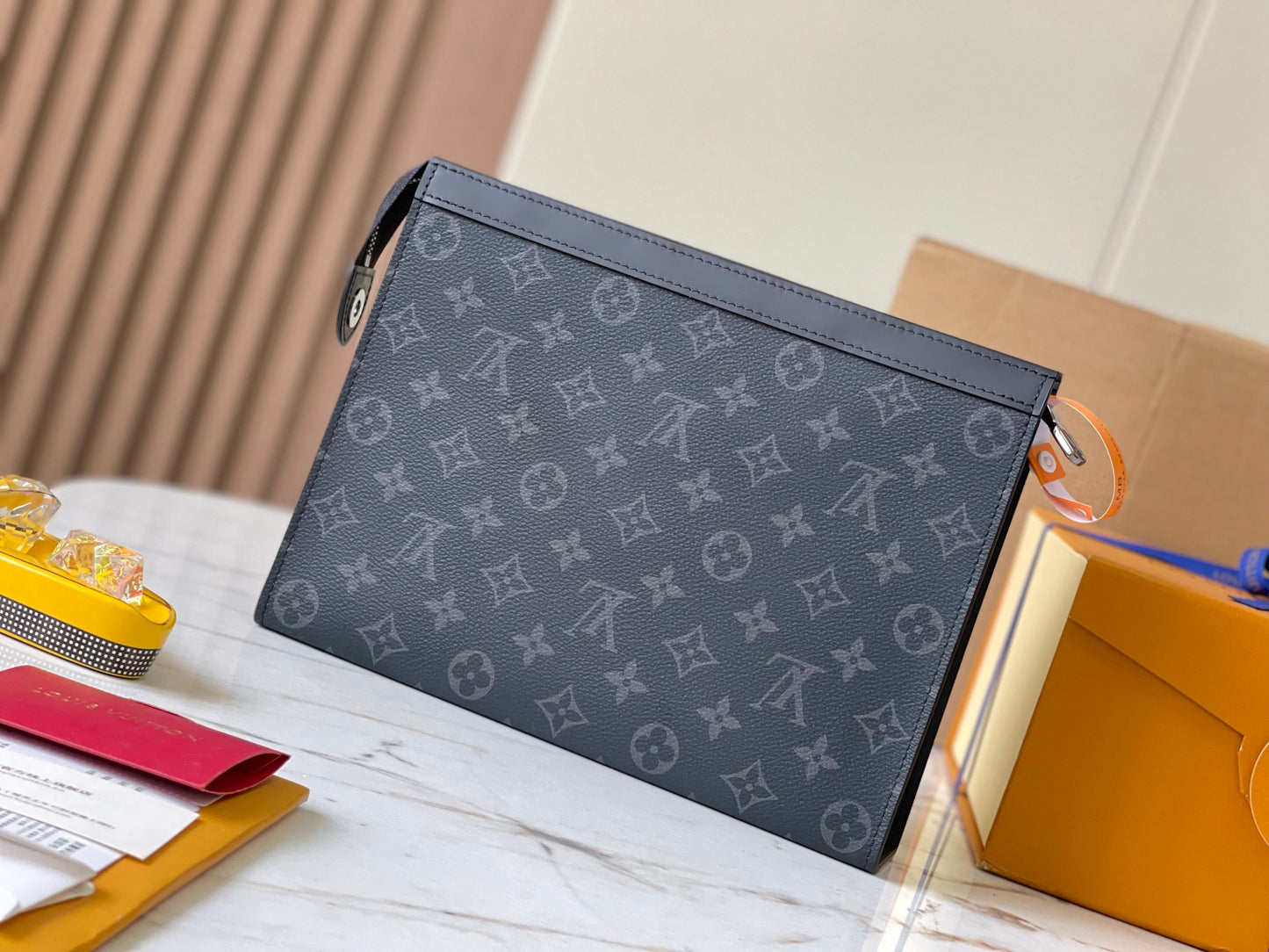 Clutch bag