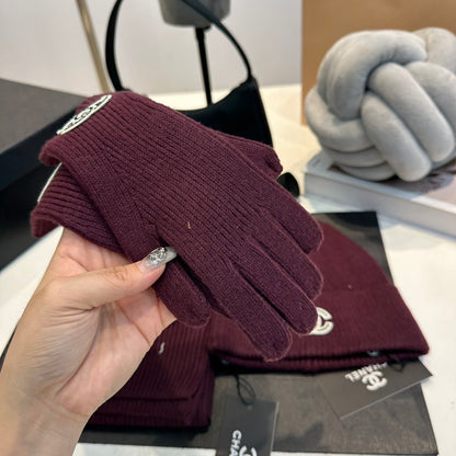 Beanie+Scarf+Gloves