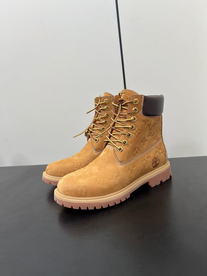 Collaborative Boots