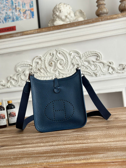 Semi-Handmade Shoulder Bag