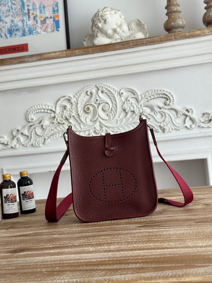 Semi-Handmade Shoulder Bag