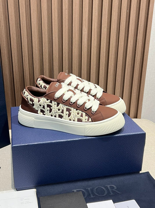 Collaborative B33 Sneakers