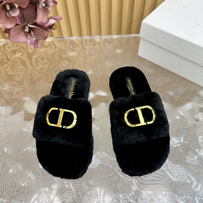 Slippers