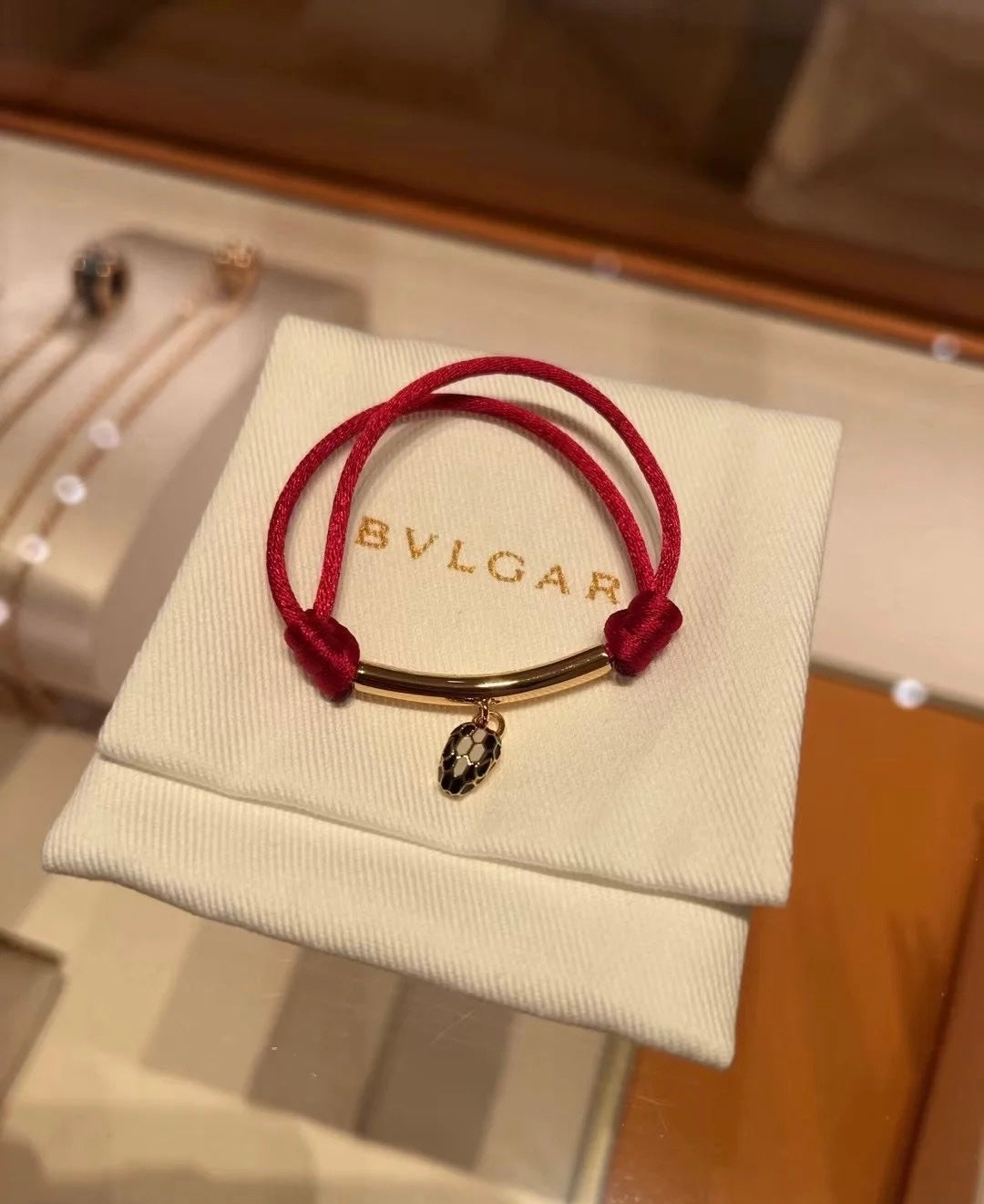 Bracelet