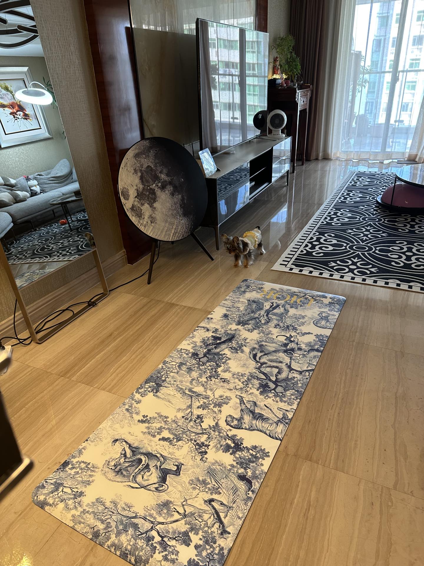 Yoga mat