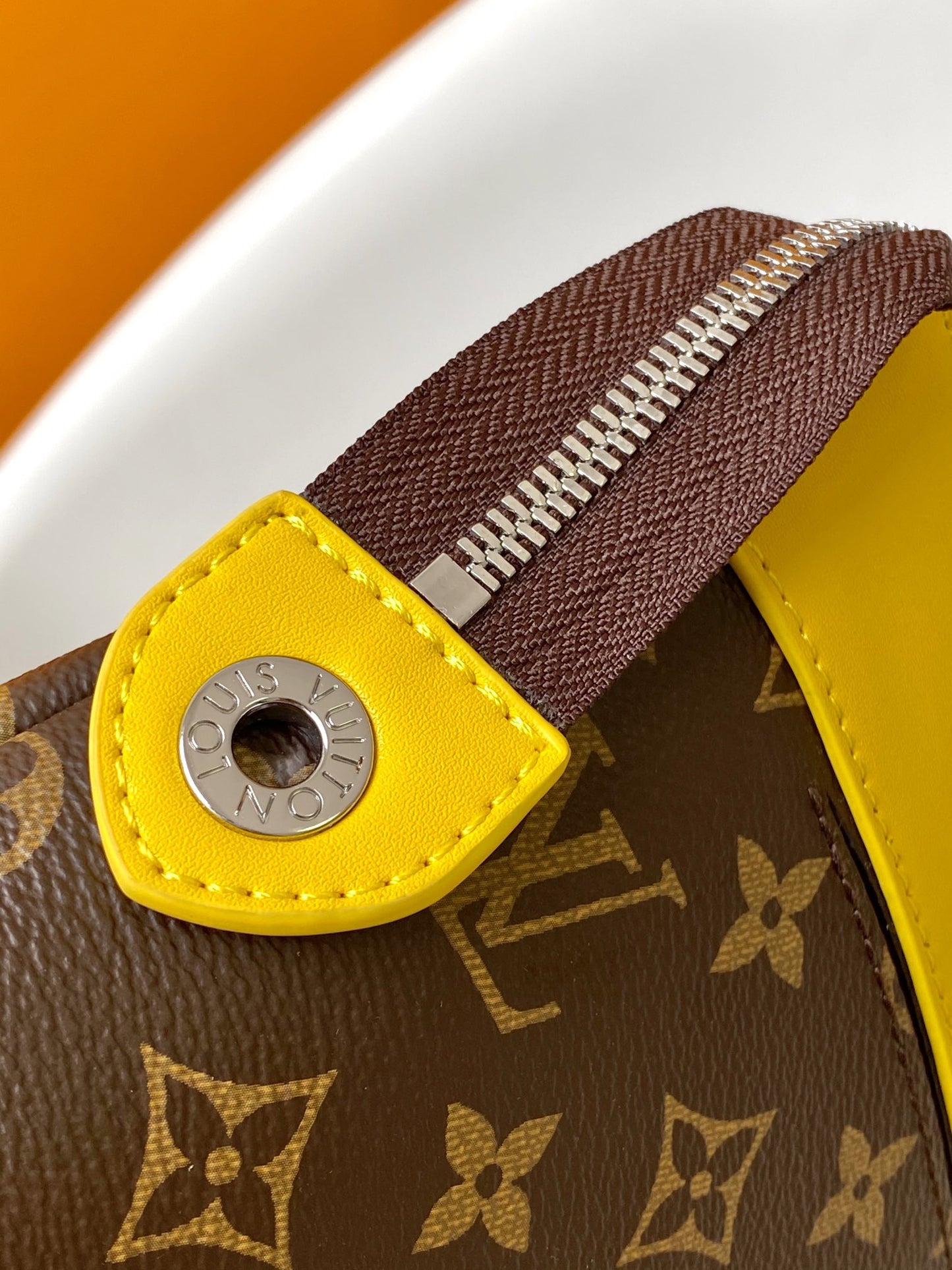 Clutch bag