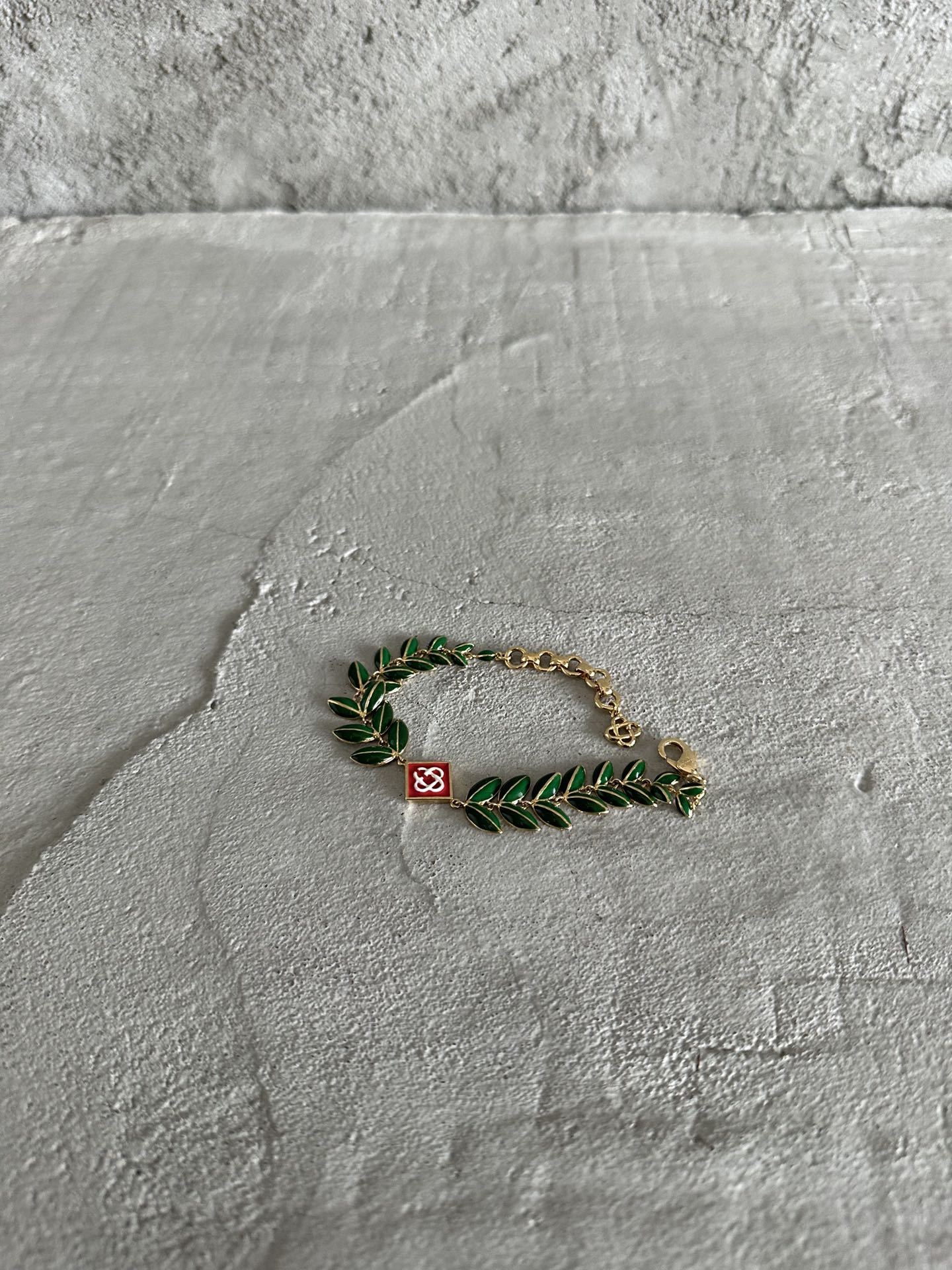 Bracelet