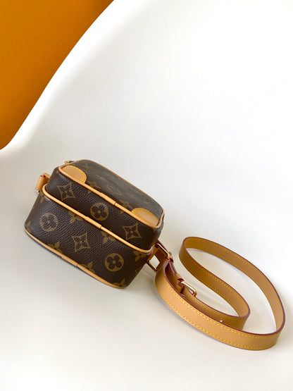 Shoulder Bag