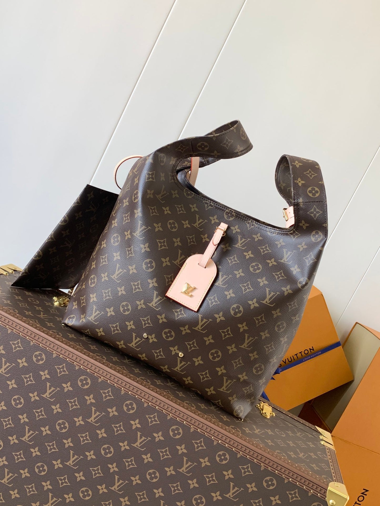 Handbag